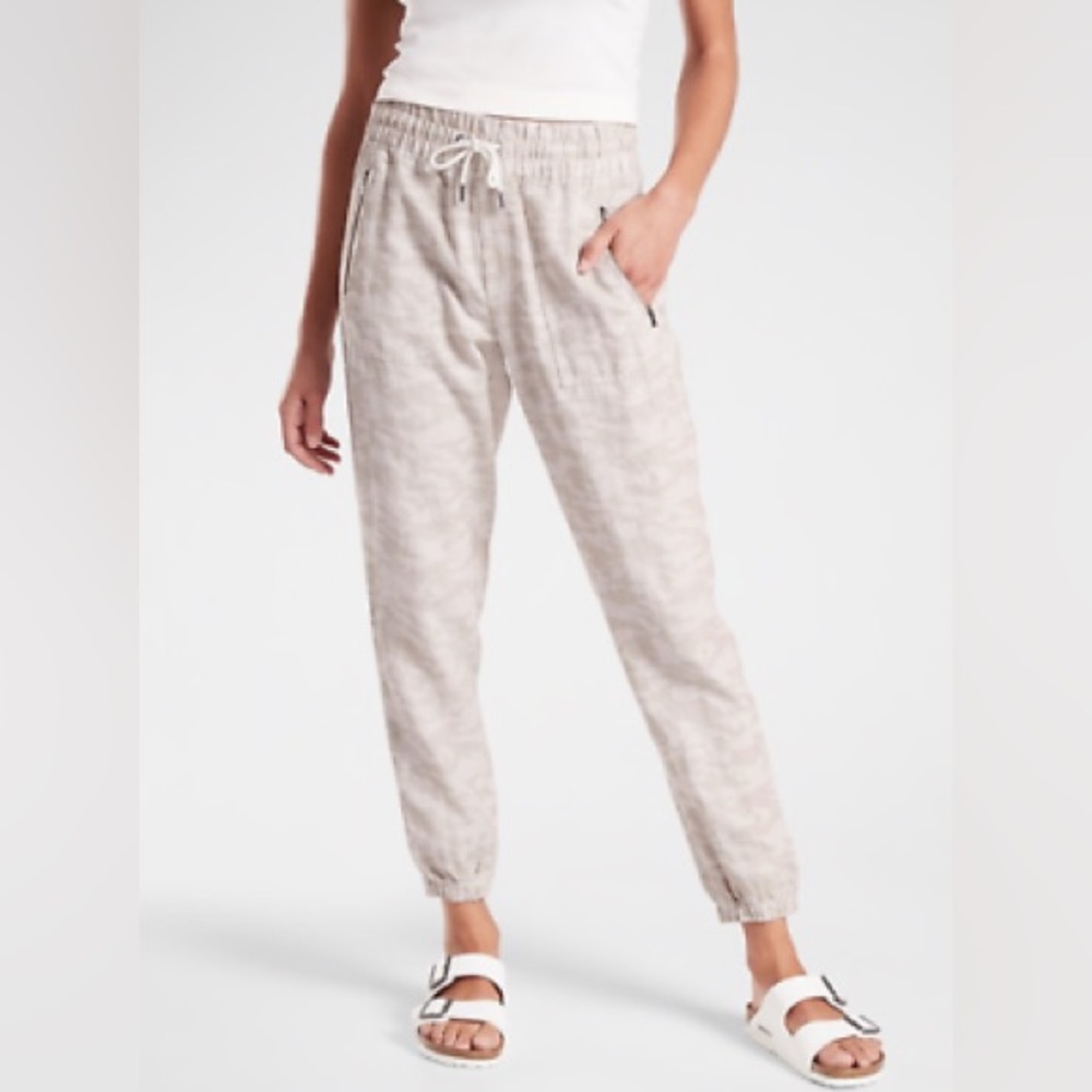 Athleta Cabo Tide Linen Jogger Sand Camo 12